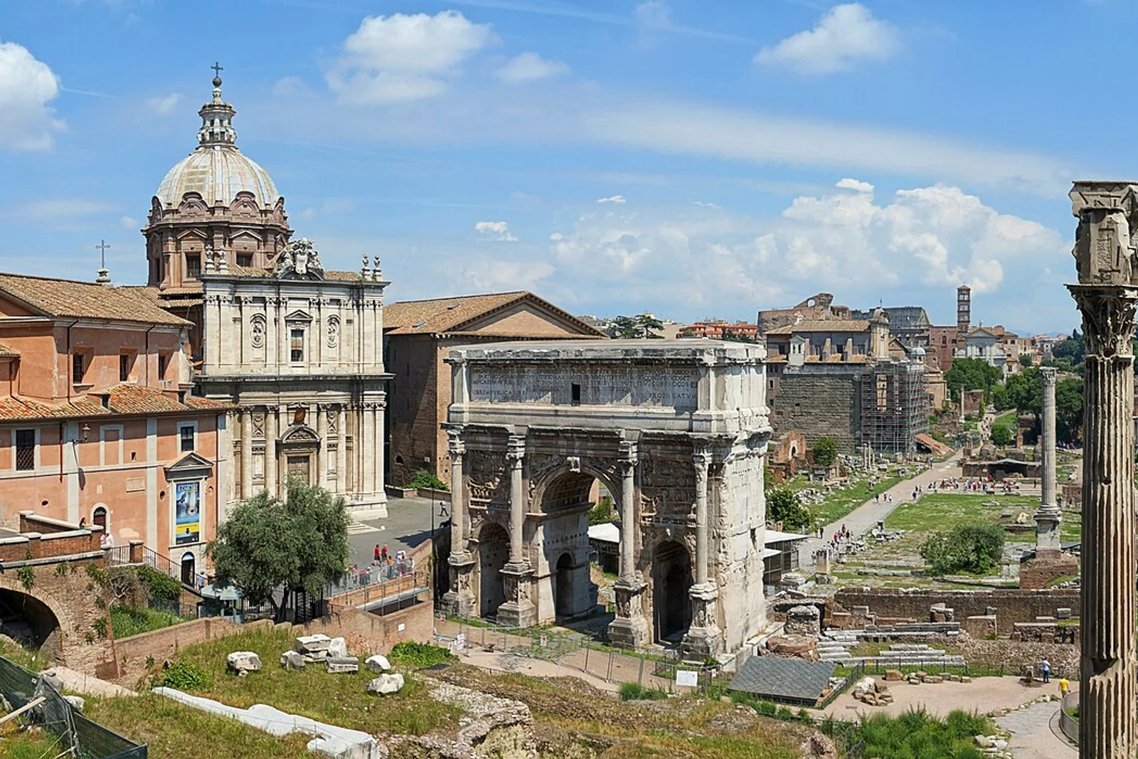 Foto: Historisches Zentrum von Rom, die extraterritorialen Besitzungen des Heiligen Stuhls in dieser Stadt und San Paolo fuori le Mura
