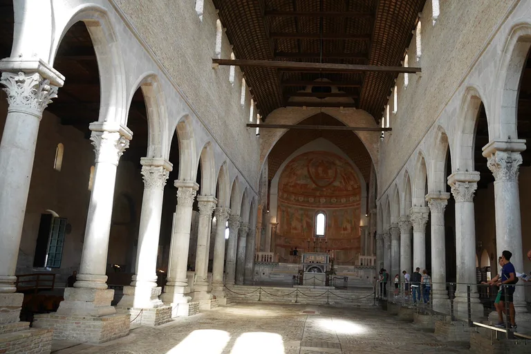 Fotografia: Área Arqueológica e Basílica Patriarcal de Aquileia