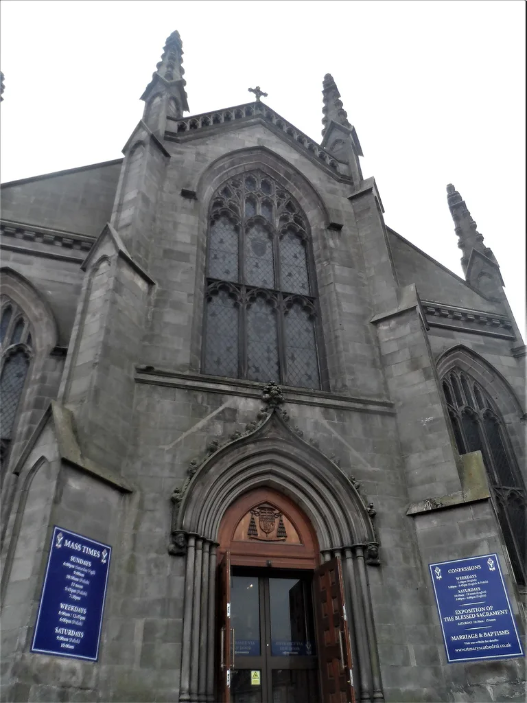 Foto: Catedral católica de Santa María, Edimburgo