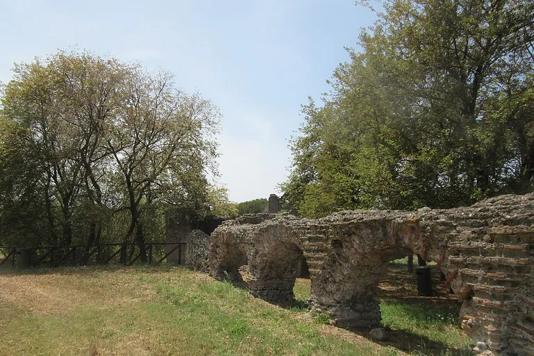 Photo: Villa dei Quintili