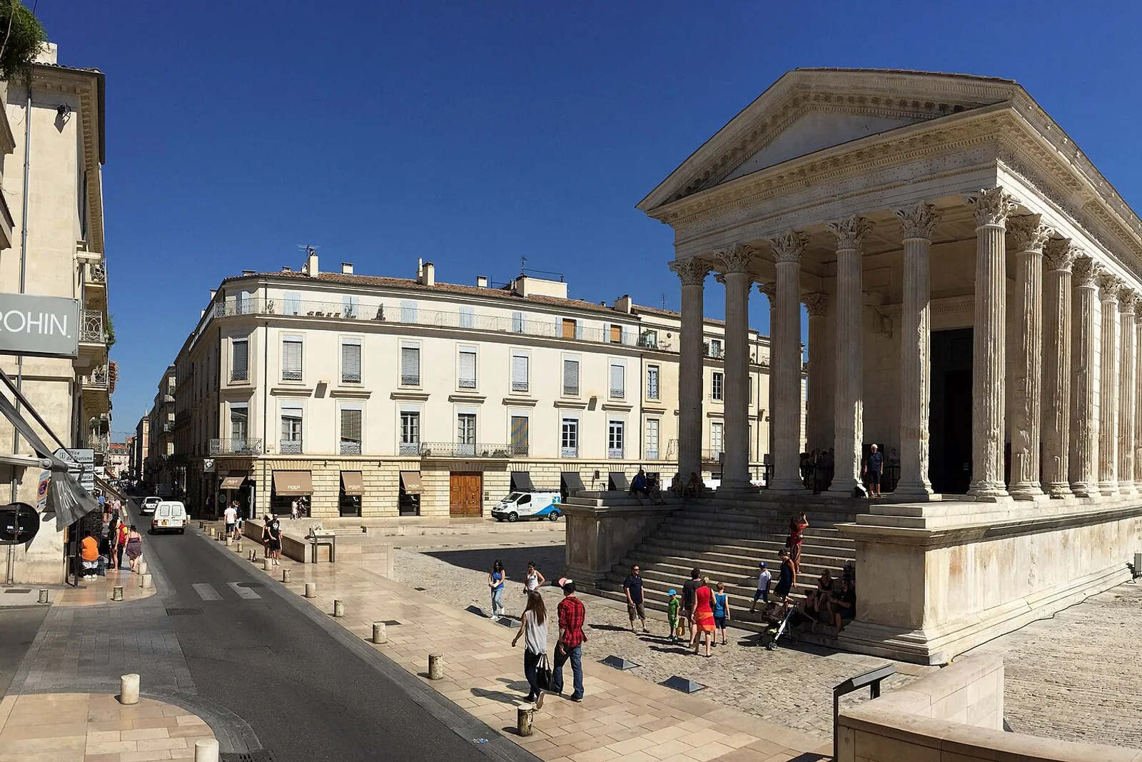 Photo: La Maison Carrée de Nîmes