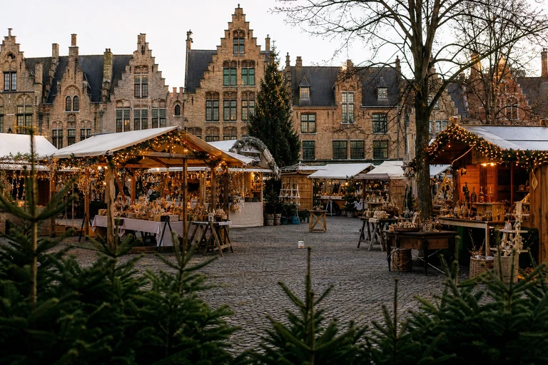 Photo: Kerstmarkt Simon Stevinplein