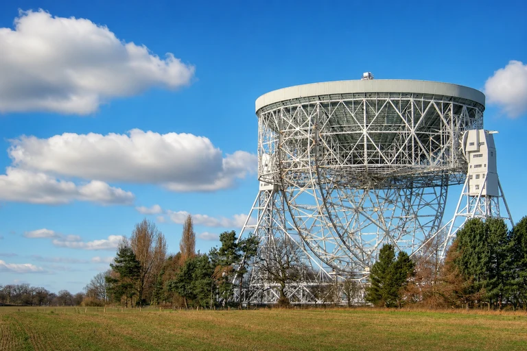 照片: 乔德雷尔班克天文台（Jodrell Bank Observatory）