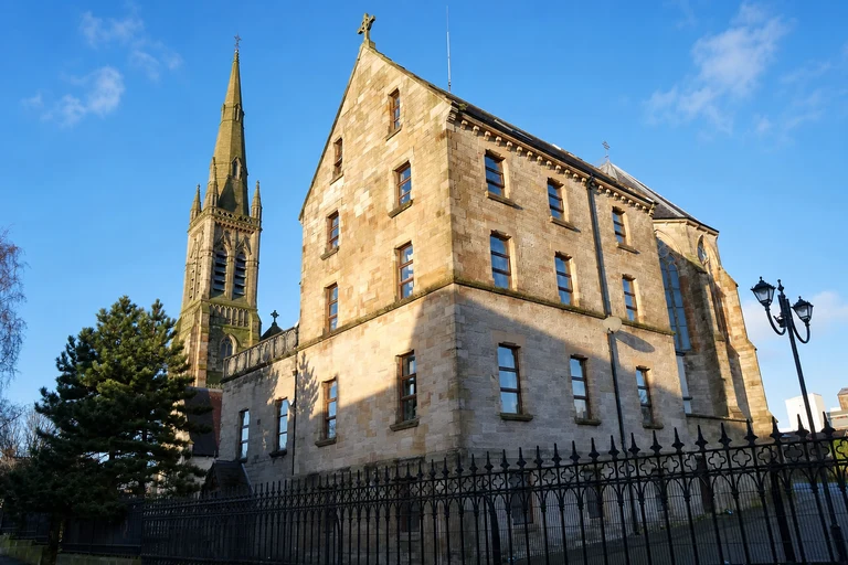 Photo: Cathédrale Saint-Pierre de Belfast