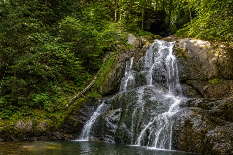 Foto: Moss Glen Falls