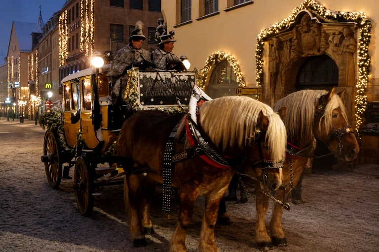 AI-generated editorial thumbnail for Nürnberger Christkindlesmarkt
