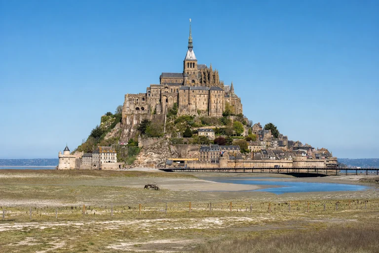 Foto: Mont-Saint-Michel und seine Bucht
