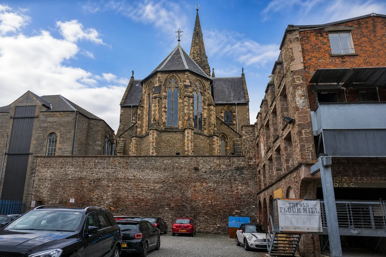 AI-generated editorial thumbnail for St Paul's Cathedral, Dundee