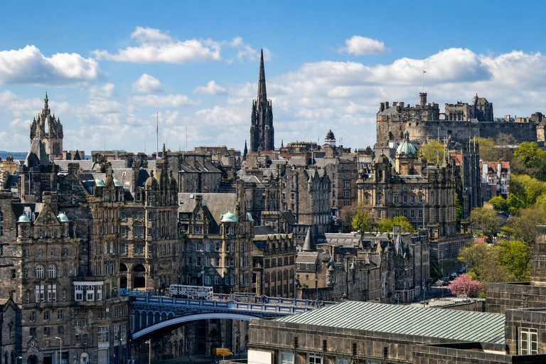 AI-generated editorial gallery context for Old and New Towns of Edinburgh