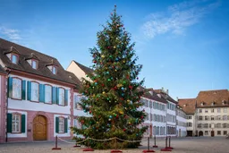 AI-generated editorial thumbnail for Basler Weihnachtsmarkt – Münsterplatz