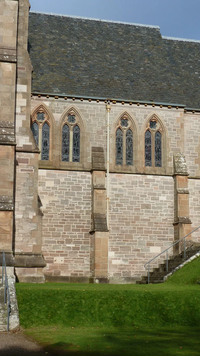 写真: 諸島大聖堂（Cathedral of The Isles）