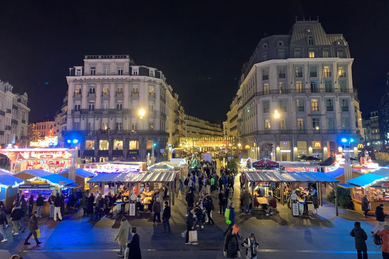 Foto: Plaisirs d'Hiver – Place de la Bourse