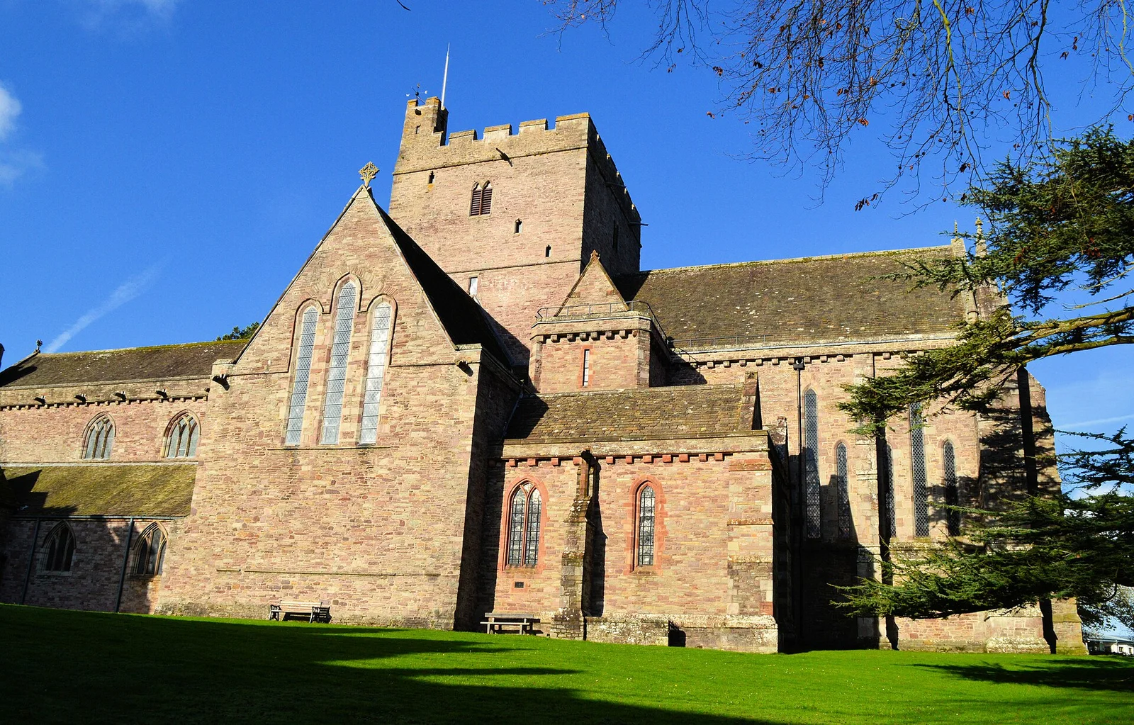 Foto: Kathedrale von Brecon