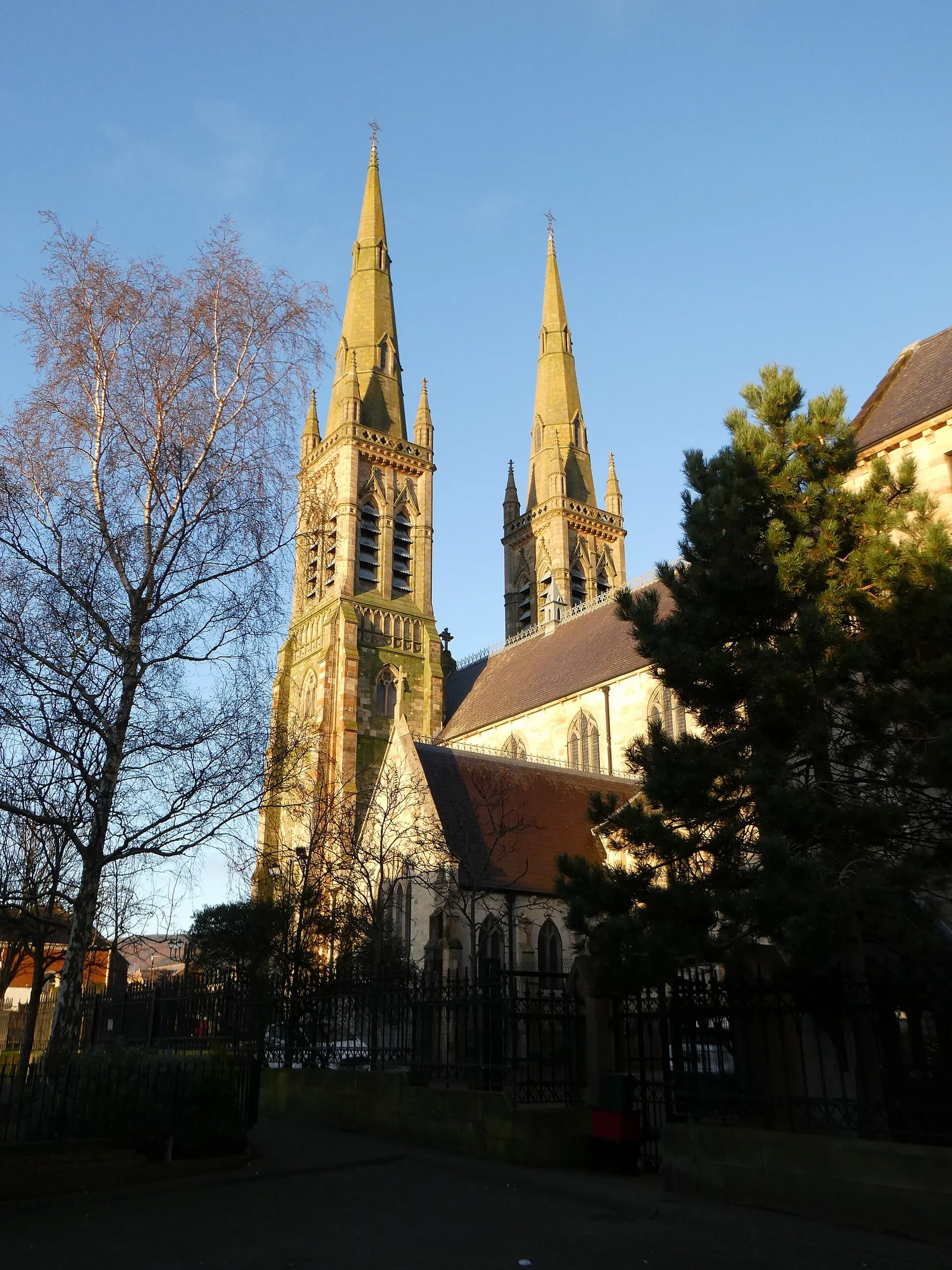 Photo: Cathédrale Saint-Pierre de Belfast