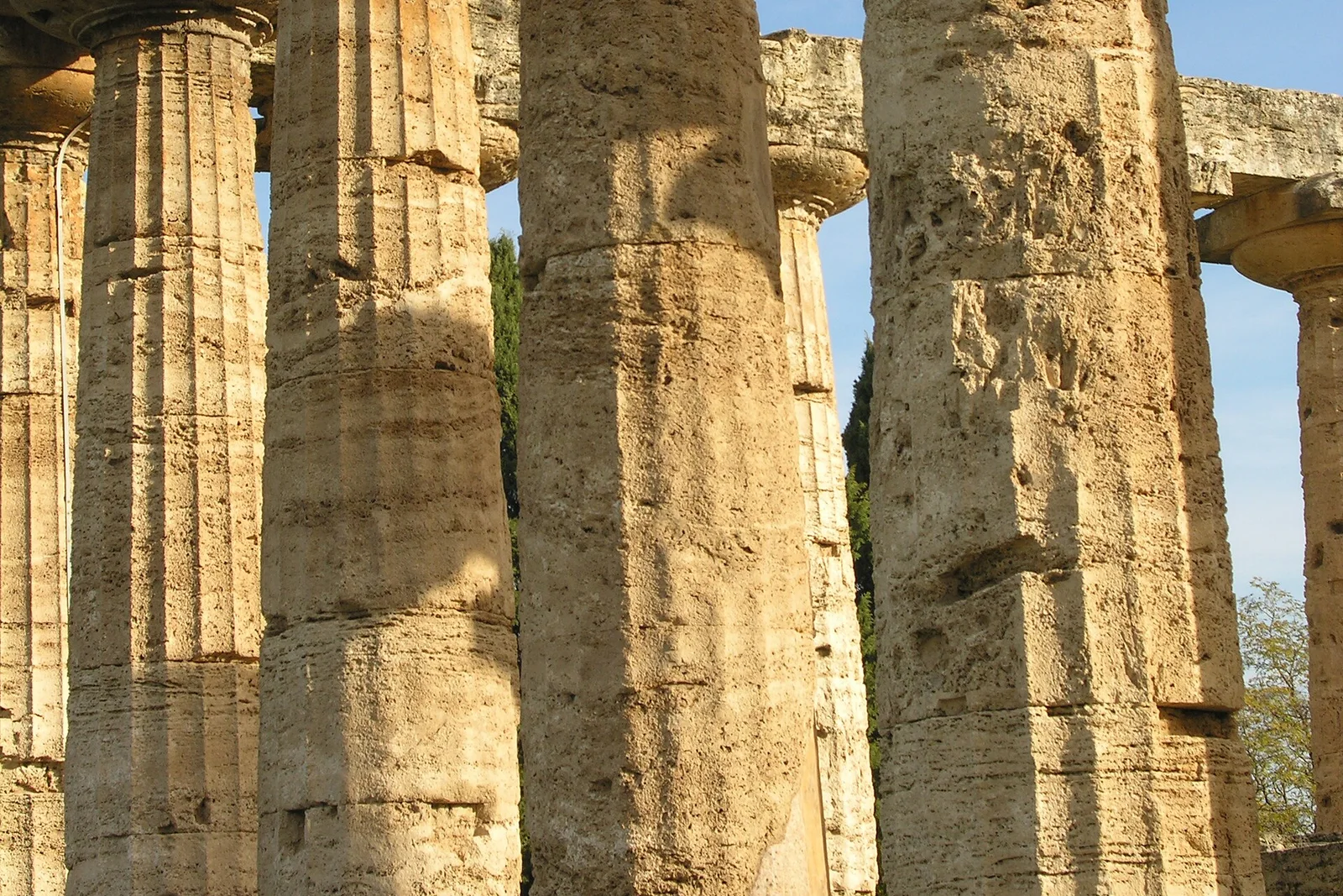 Foto: Nationalpark Cilento und Vallo di Diano mit den archäologischen Stätten von Paestum und Velia sowie der Certosa di Padula
